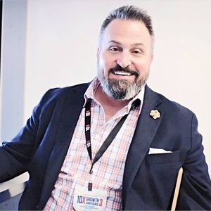 Meet your Posher, Dan